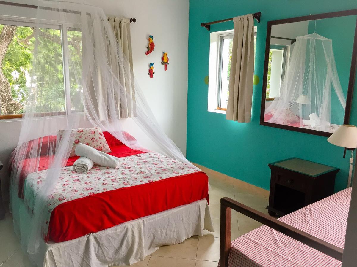 Esquina De La Felicidad De Playacar Bed & Breakfast ปลายาเดลการ์เมน ภายนอก รูปภาพ