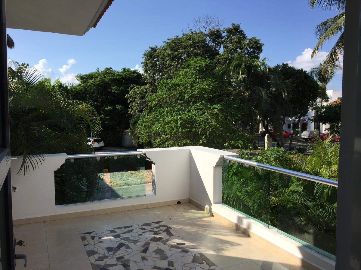Esquina De La Felicidad De Playacar Bed & Breakfast ปลายาเดลการ์เมน ภายนอก รูปภาพ