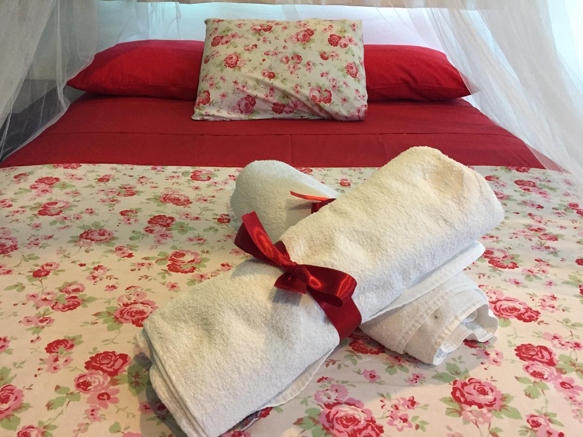 Esquina De La Felicidad De Playacar Bed & Breakfast ปลายาเดลการ์เมน ภายนอก รูปภาพ