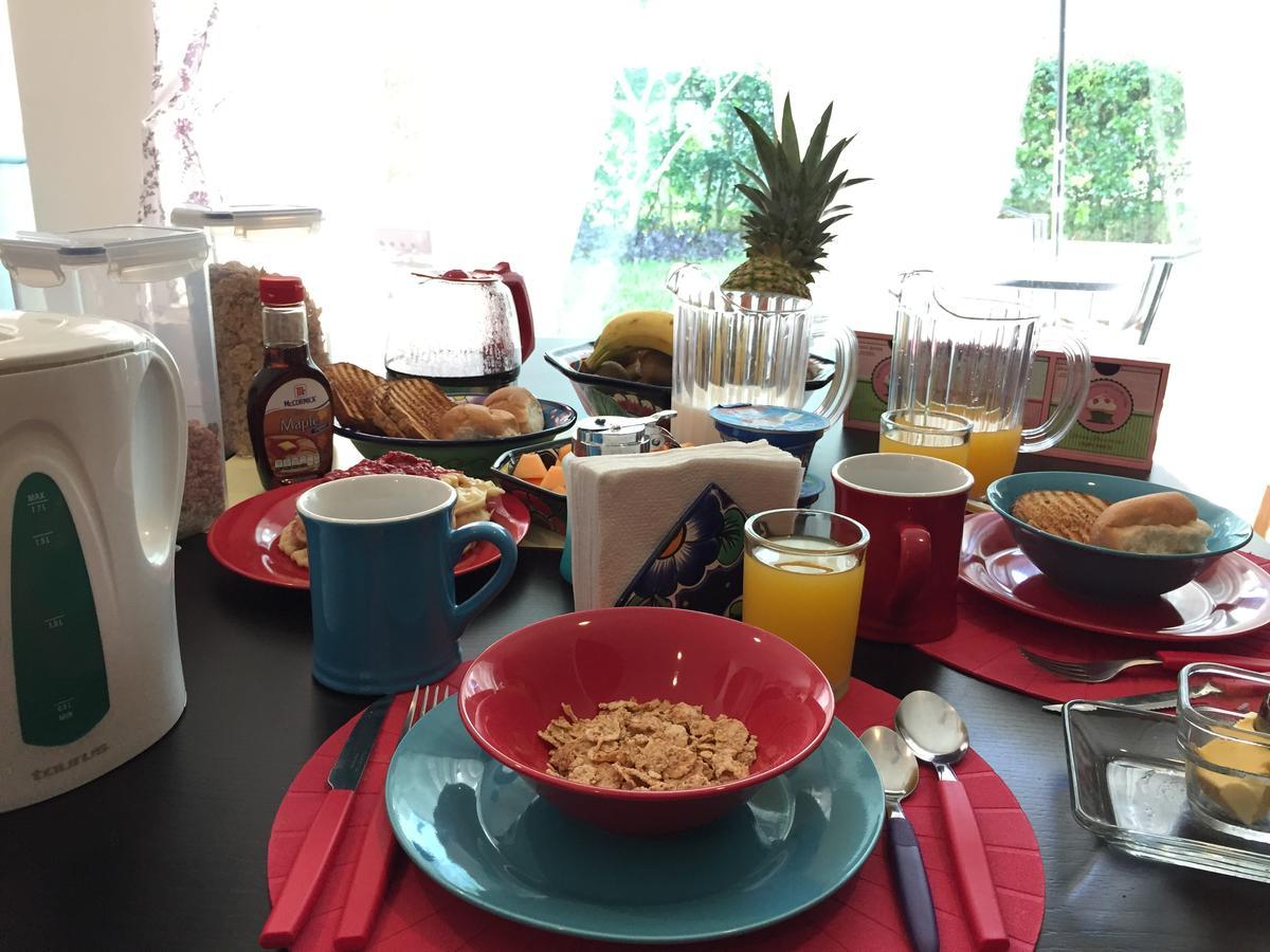 Esquina De La Felicidad De Playacar Bed & Breakfast ปลายาเดลการ์เมน ภายนอก รูปภาพ