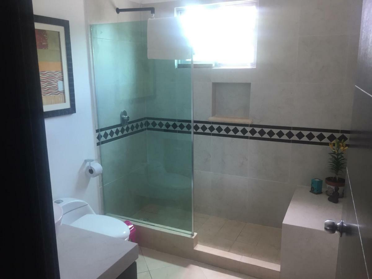Esquina De La Felicidad De Playacar Bed & Breakfast ปลายาเดลการ์เมน ภายนอก รูปภาพ
